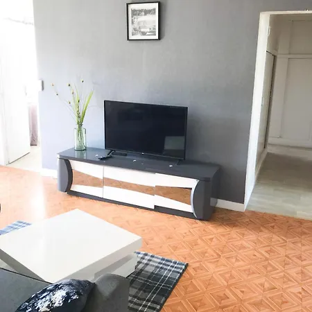 Entier 3 Chambres- 10 Min Centre
